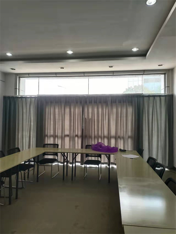 宜君家居百葉簾,宜君家居電動(dòng)窗簾,宜君家居臺布、椅套,湖南宜君家居有限公司