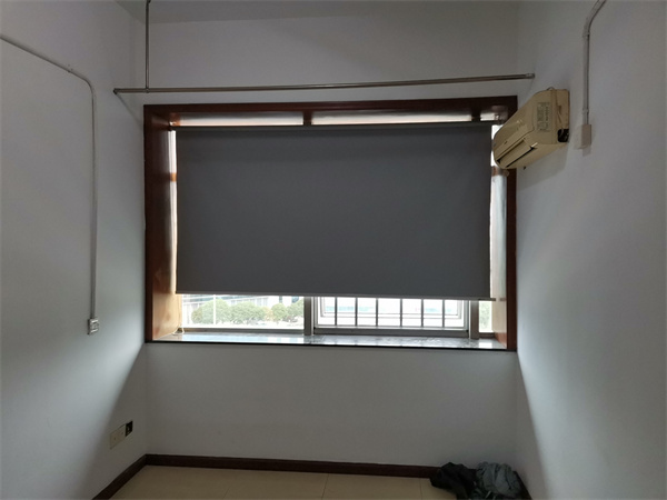 宜君家居百葉簾,宜君家居電動(dòng)窗簾,宜君家居臺布、椅套,湖南宜君家居有限公司